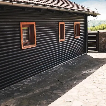 Krasny Srub Na Jihu Brna Vakantiehuis